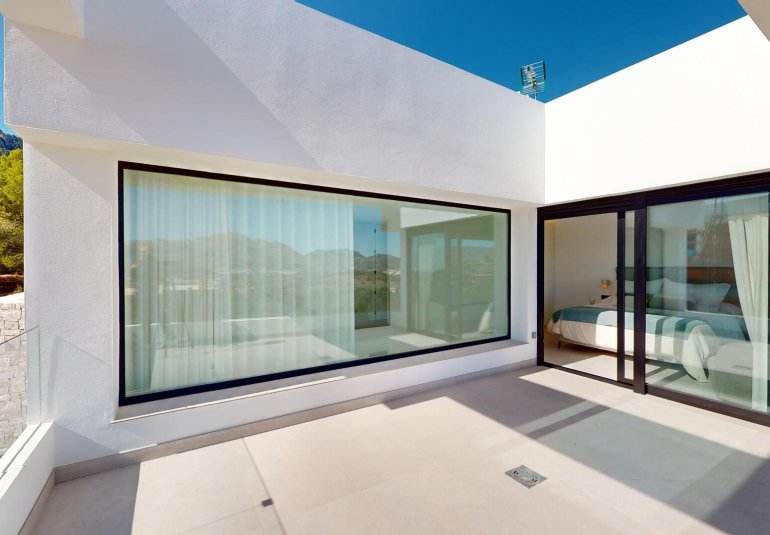 New Build - detached -
Polop