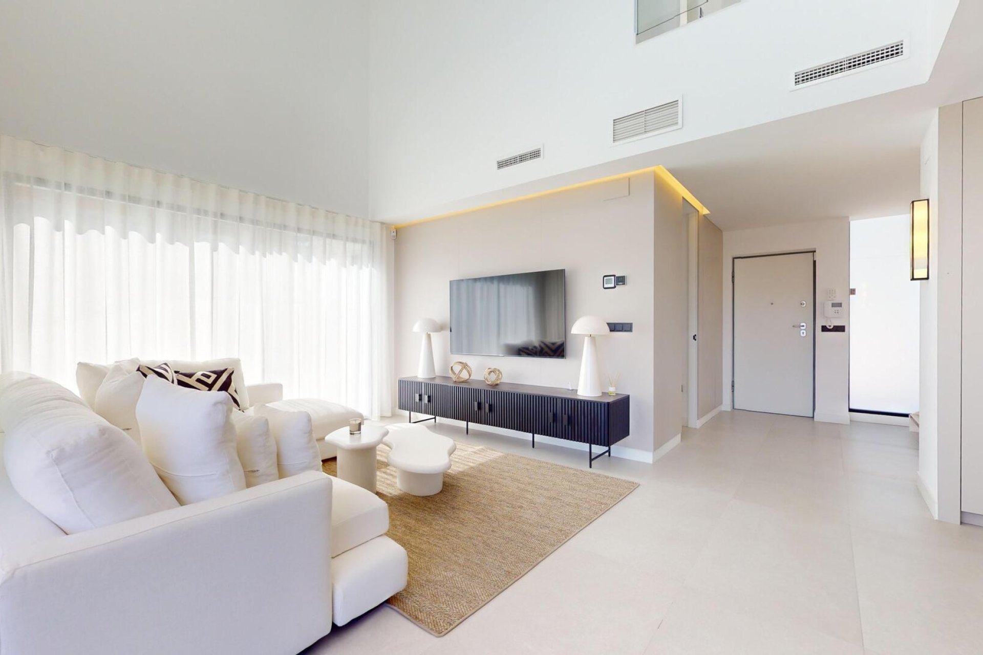 New Build - detached -
Polop