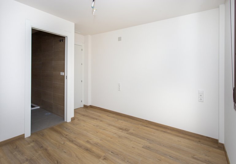 New Build - low-bungalow -
La Canalosa