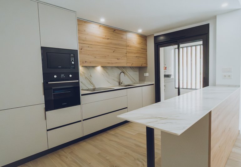 New Build - Penthouse -
Redován