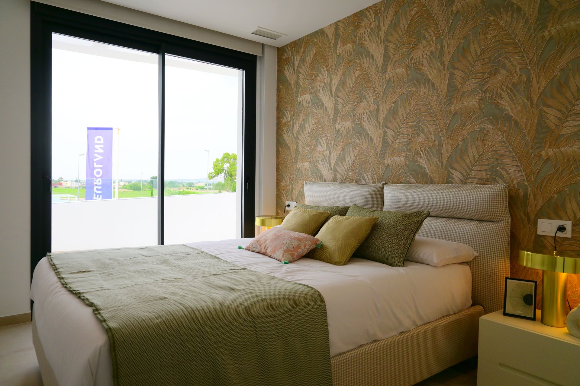 New Build - semi-detached -
Dolores