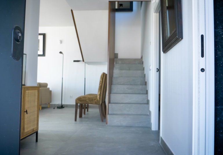 New Build - semi-detached -
Polop