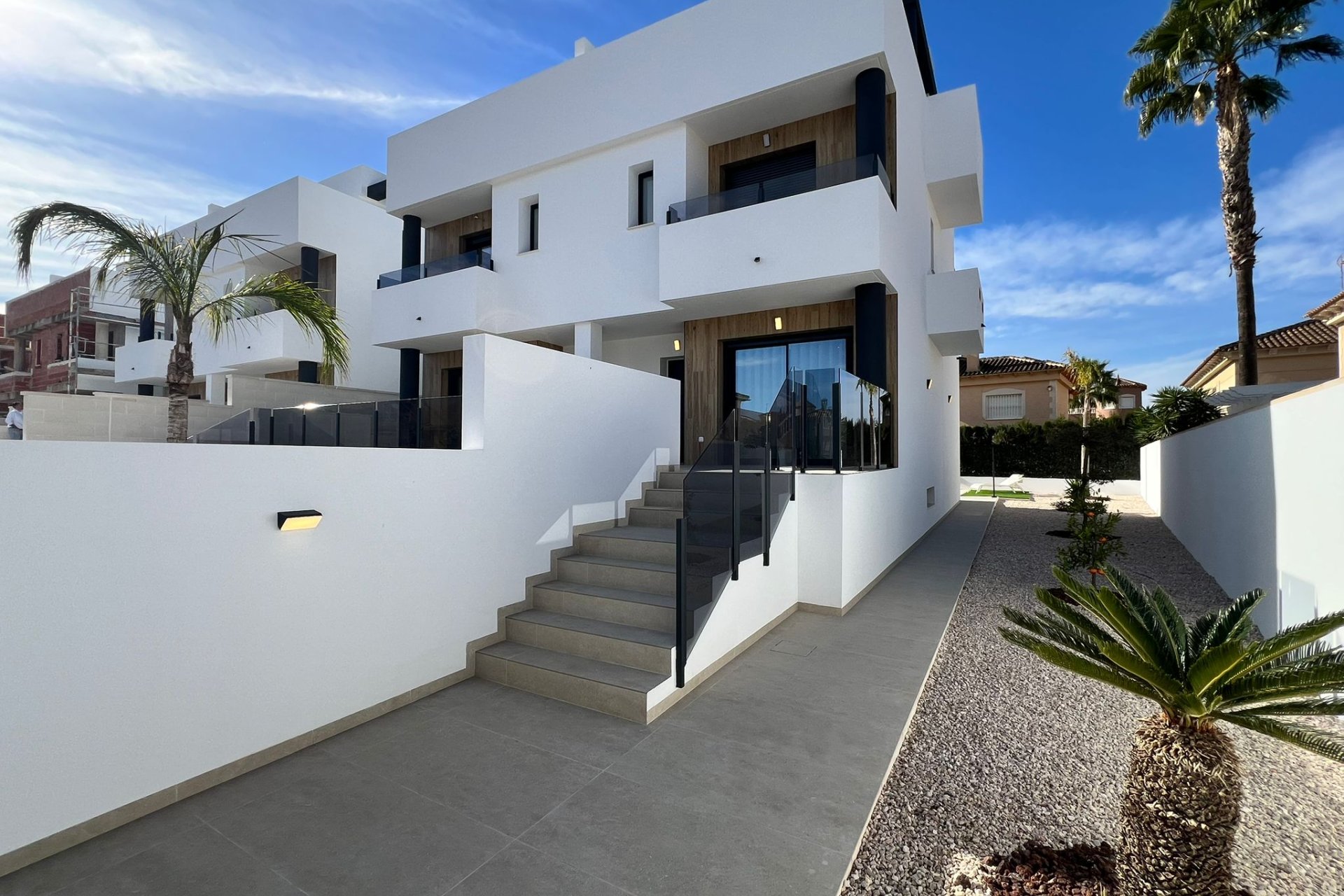 New Build - terraced -
Benferri