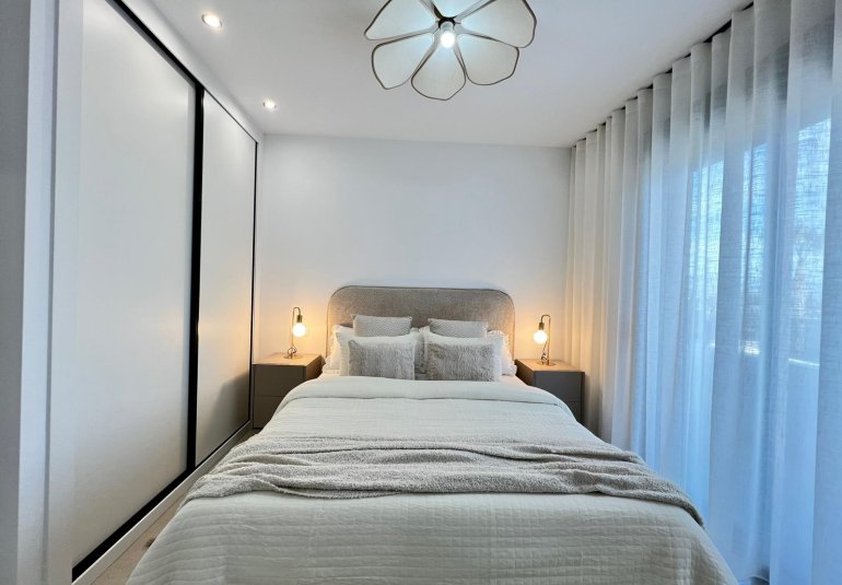 New Build - terraced -
Benferri