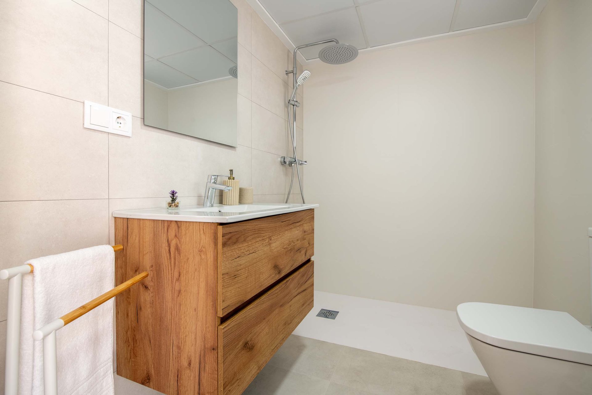 New Build - terraced -
Cox