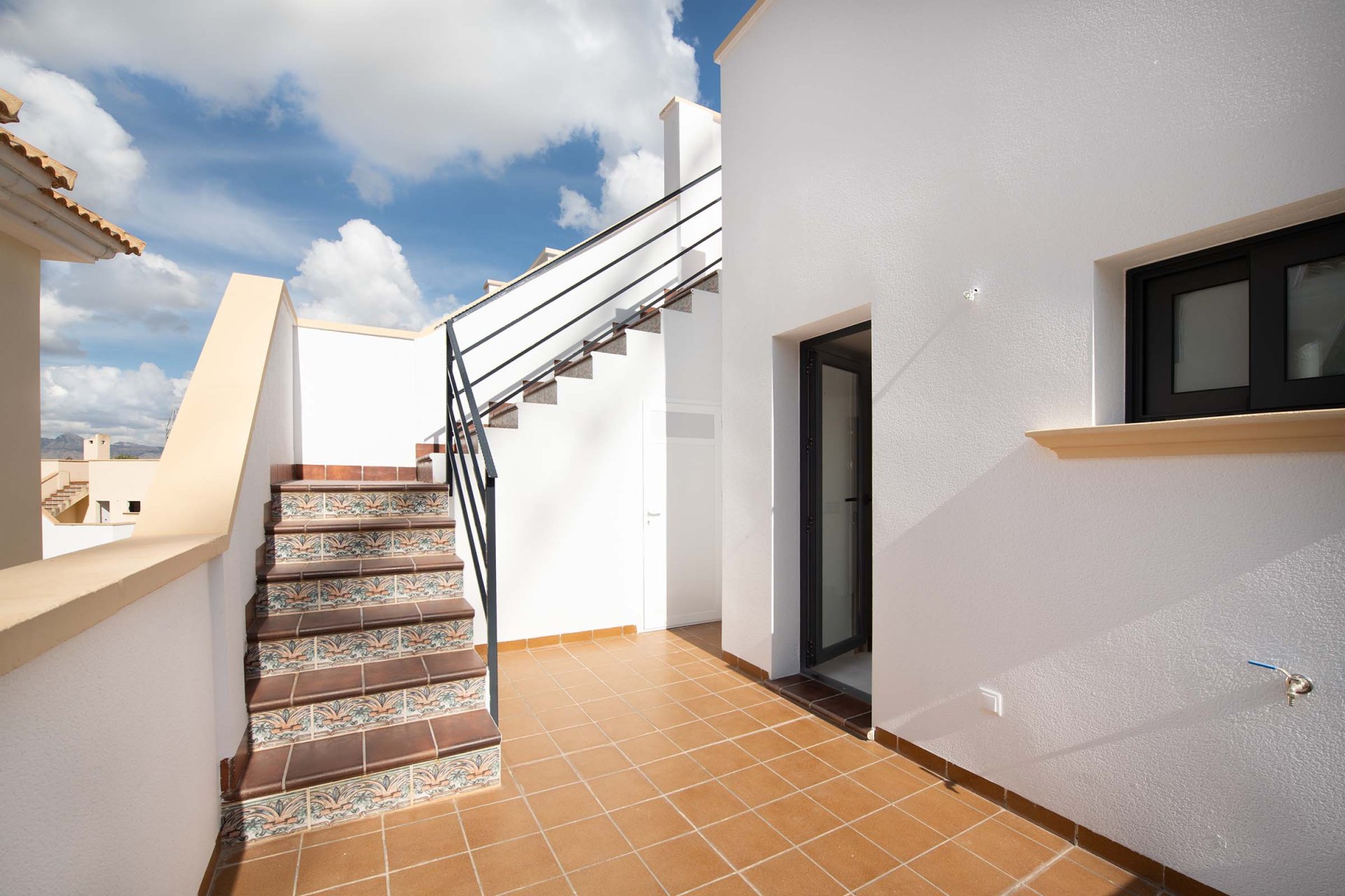 New Build - Townhouse -
Cox