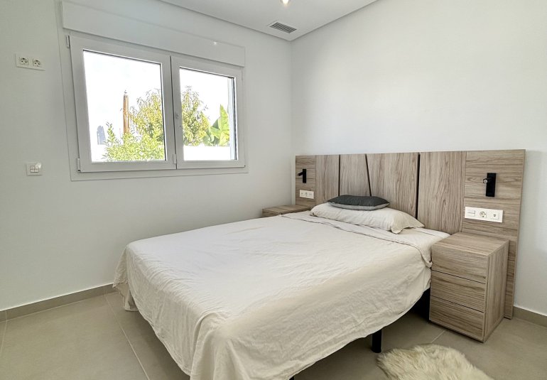 Nieuwbouw Woningen - Herenhuis -
Benijofar
