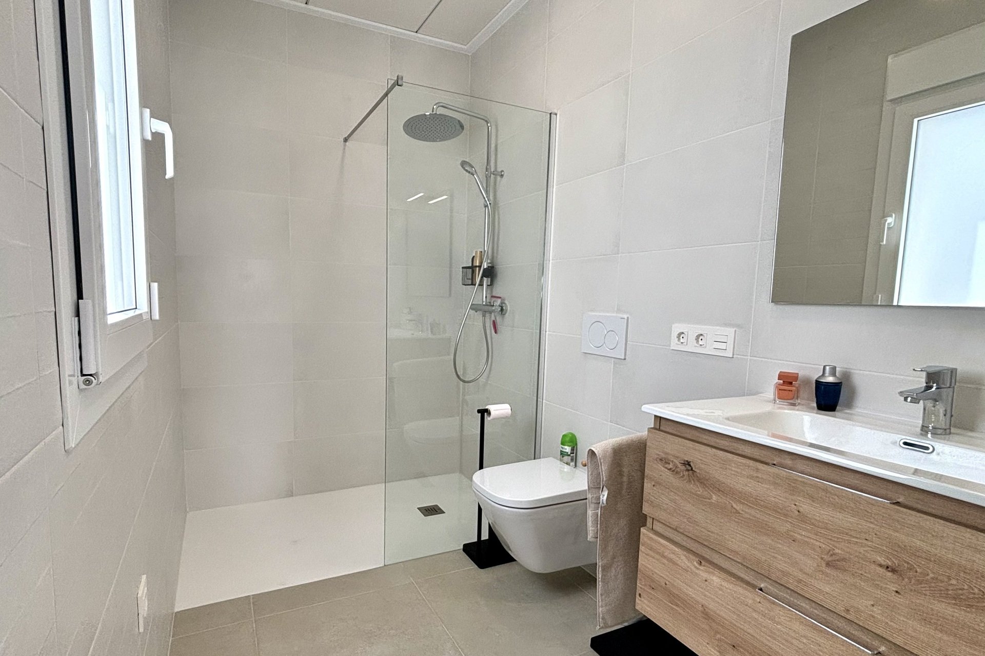 Nieuwbouw Woningen - Herenhuis -
Benijofar