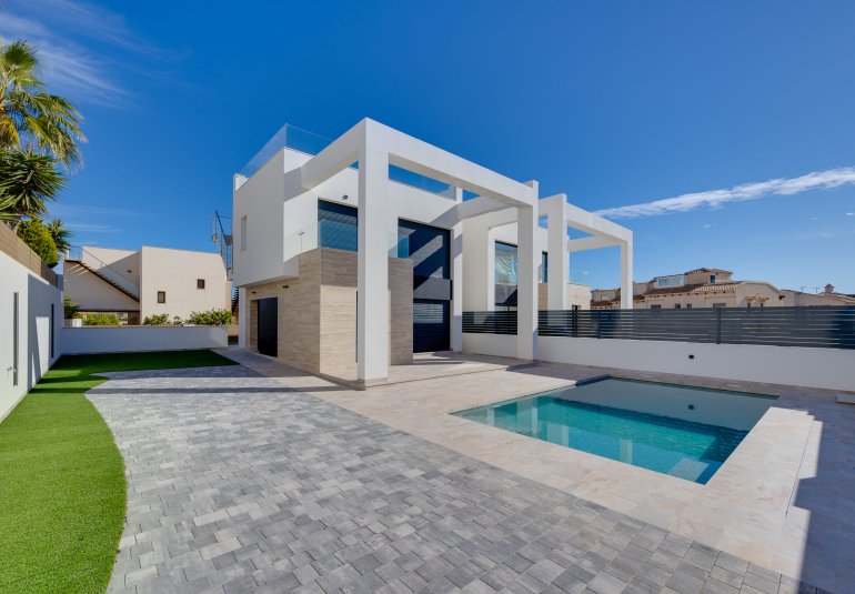 Nieuwbouw Woningen - Herenhuis -
Torrevieja