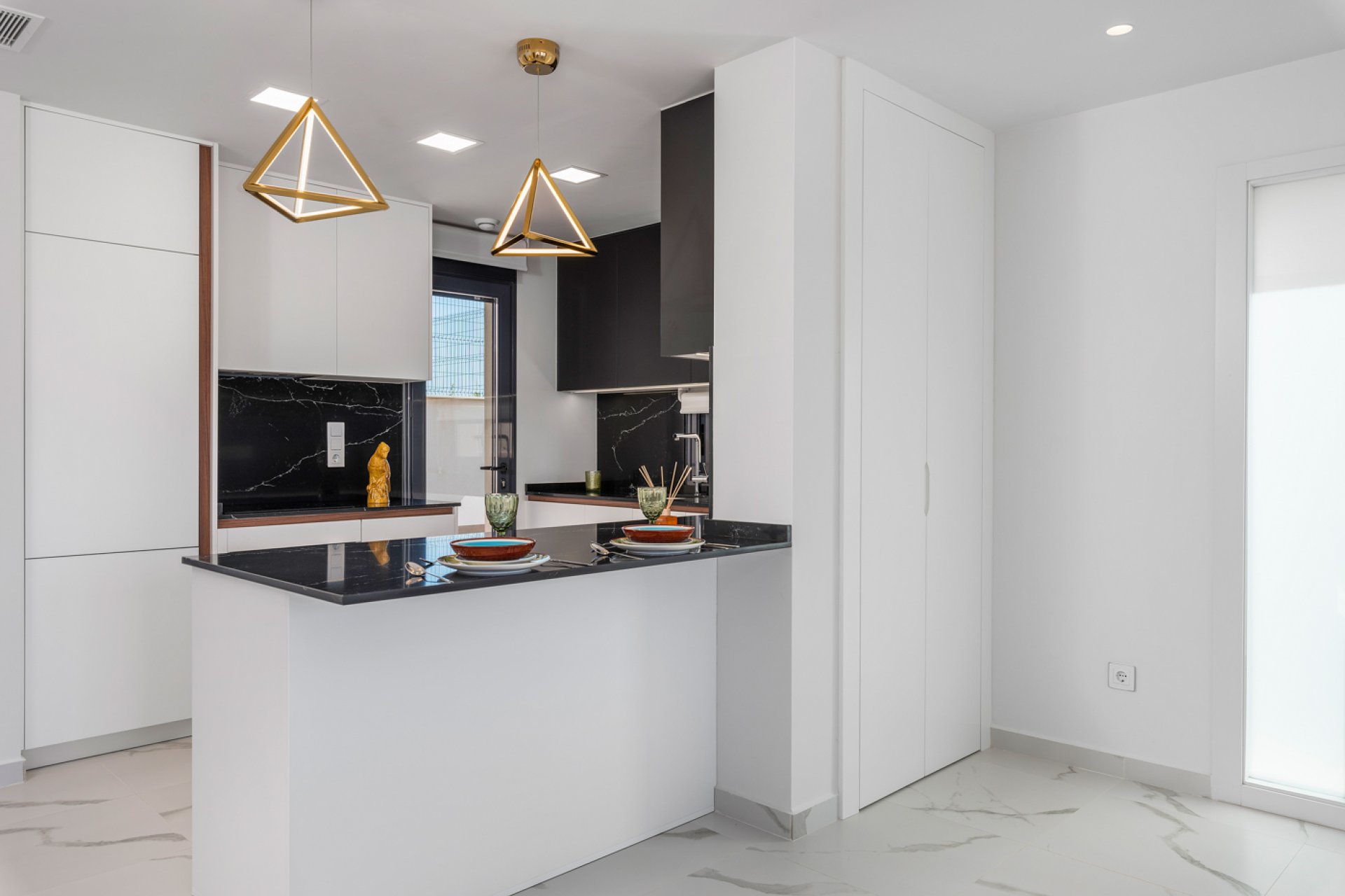 Nieuwbouw Woningen - high-bungalow -
San Miguel de Salinas