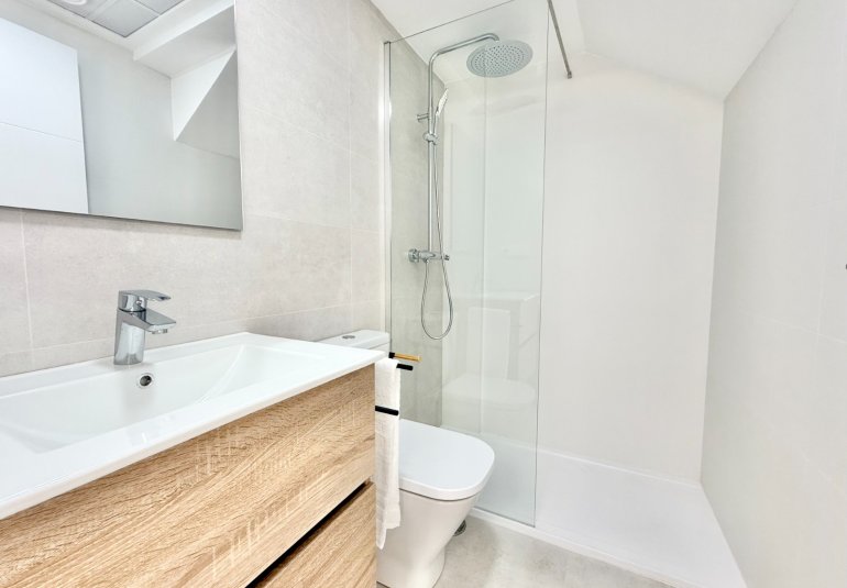 Nieuwbouw Woningen - low-bungalow -
Cox