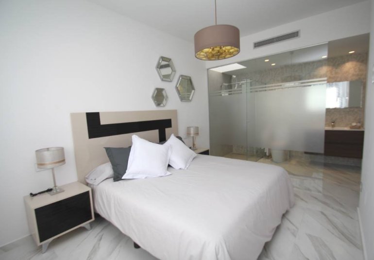 Nieuwbouw Woningen - Villa -
San Miguel de Salinas