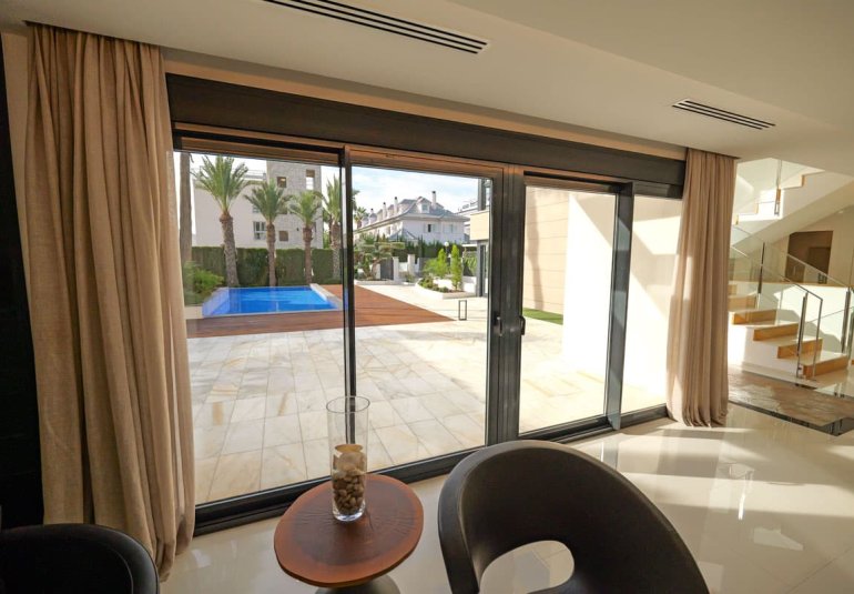 Nieuwbouw Woningen - Villa -
Torrevieja