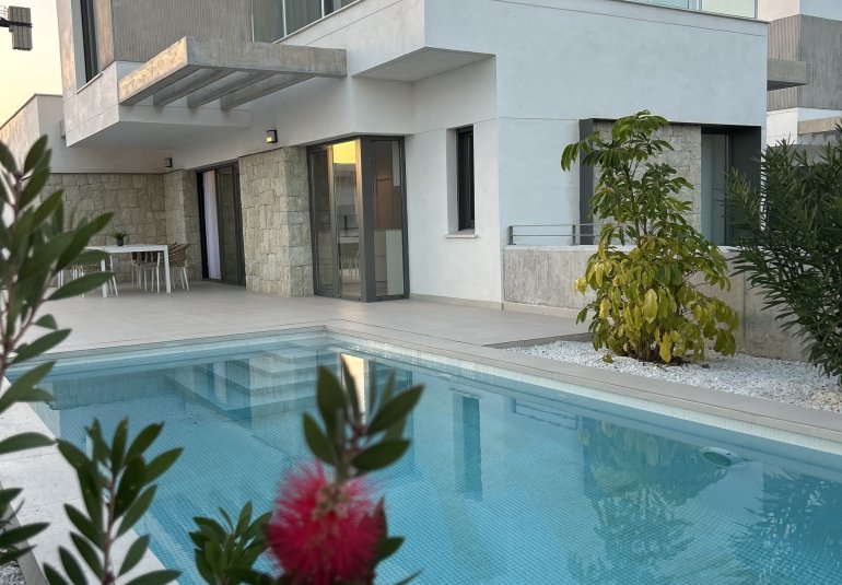 Nouvelle construction - detached -
Finestrat