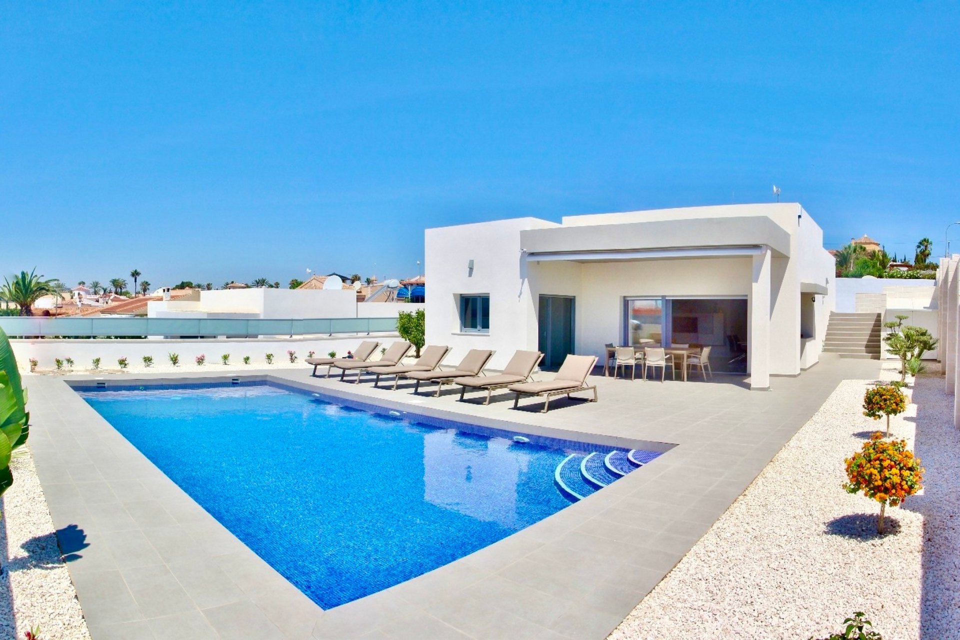 Nouvelle construction - detached -
Rafal