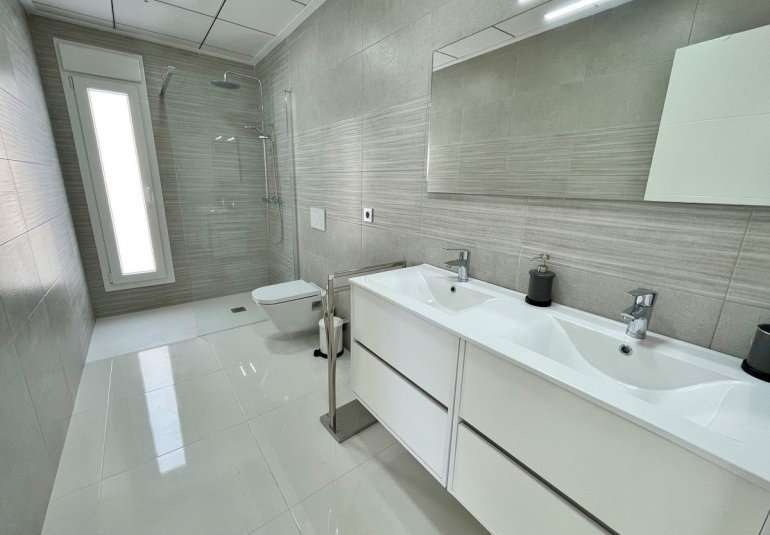 Nouvelle construction - detached -
Rafal