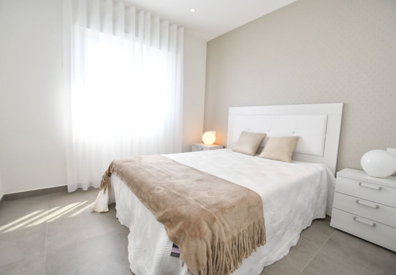 Nouvelle construction - low-bungalow -
San Miguel de Salinas