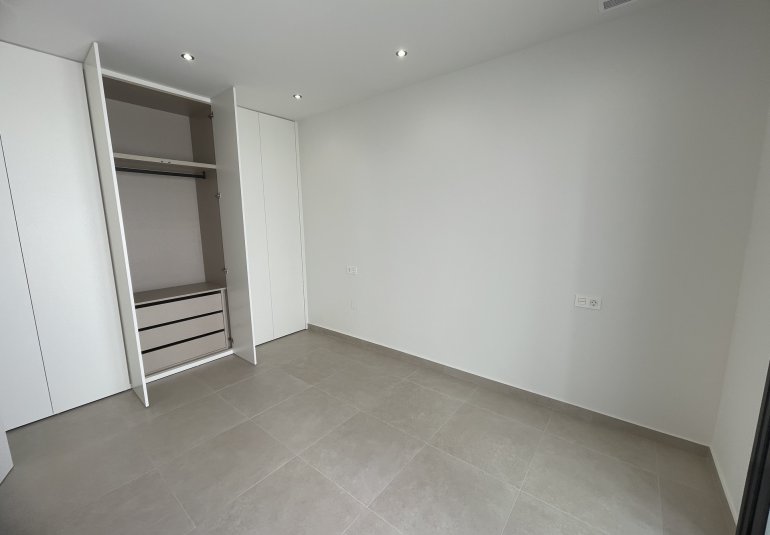 Nouvelle construction - Maison de ville -
Heredades