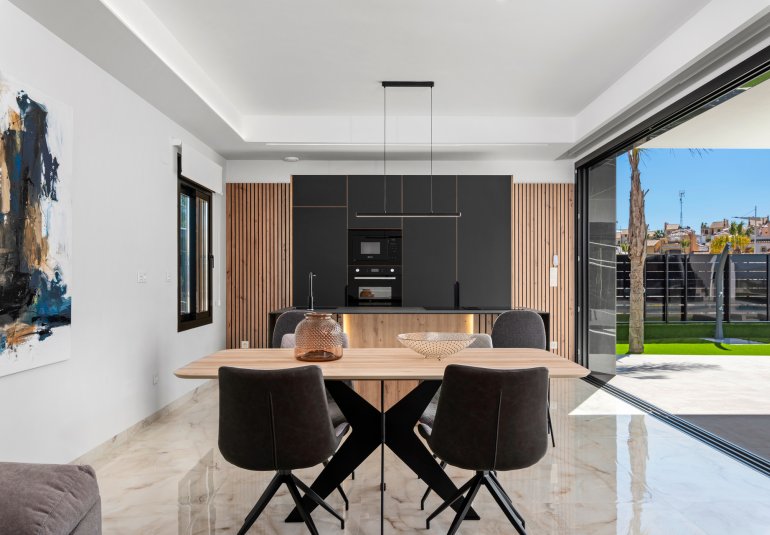 Nouvelle construction - Maison de ville -
La Finca Golf