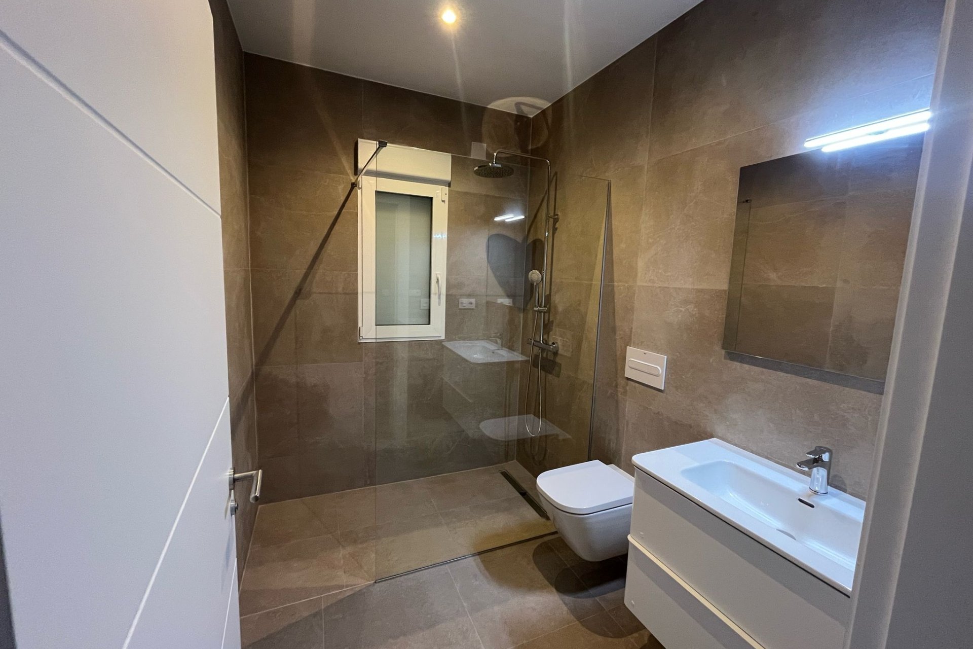 Nouvelle construction - Maison de ville -
La Romana