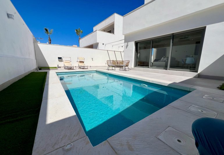 Nouvelle construction - Maison de ville -
Orihuela Costa