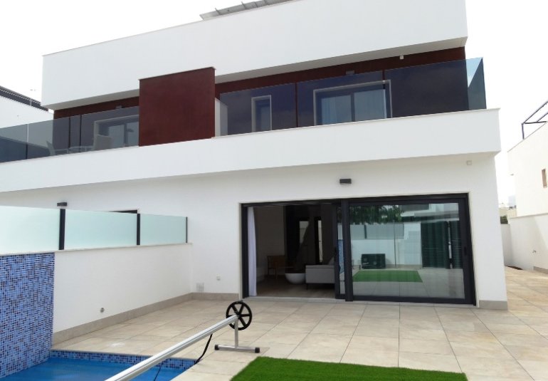 Nouvelle construction - Maison de ville -
Pilar de la Horadada