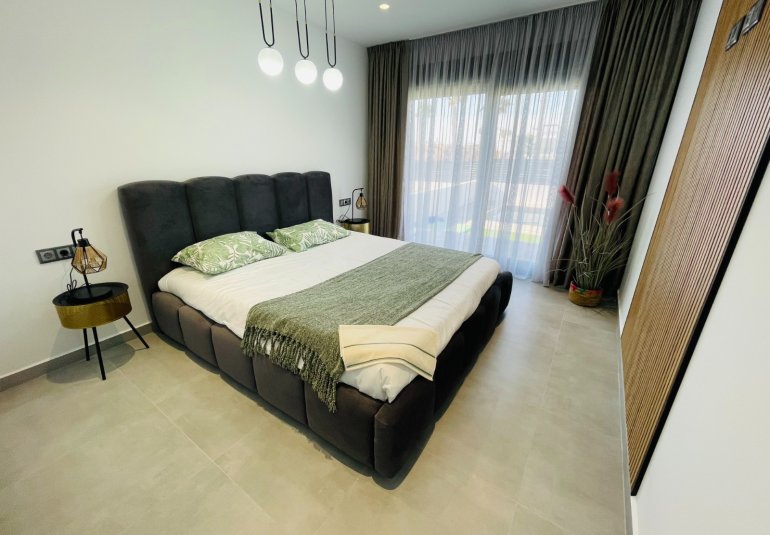 Nouvelle construction - Maison de ville -
Torrevieja
