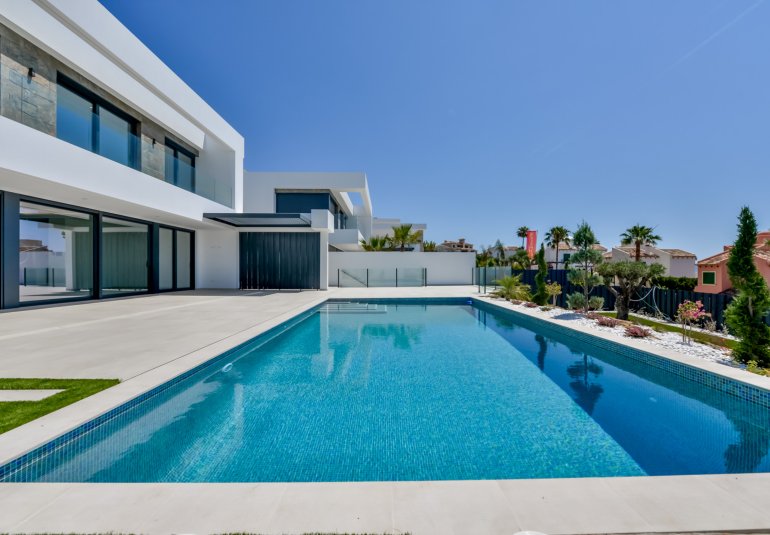 Nouvelle construction - Villa -
Finestrat