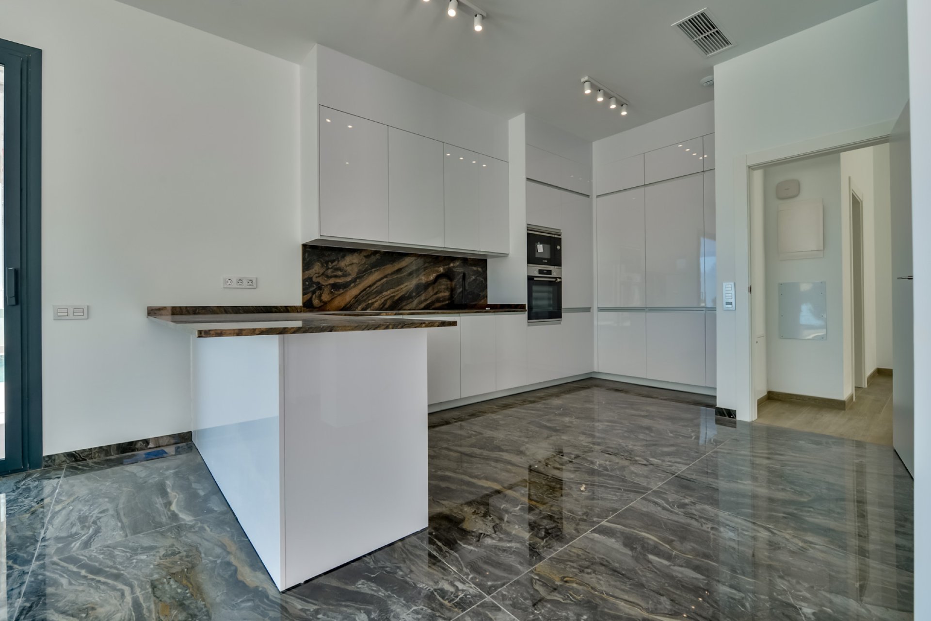 Nouvelle construction - Villa -
Finestrat