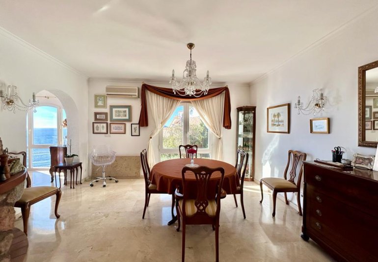 Nouvelle construction - Villa -
Moraira