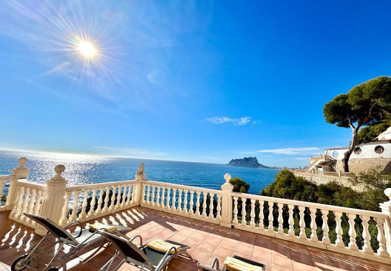 Nouvelle construction - Villa -
Moraira