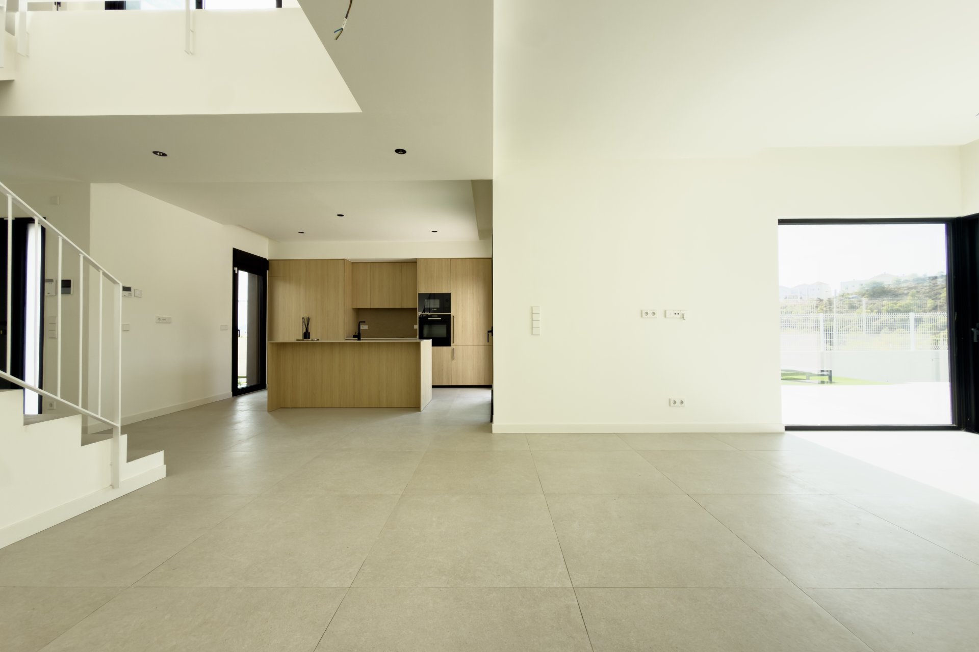 Obra nueva - Adosado -
Finestrat