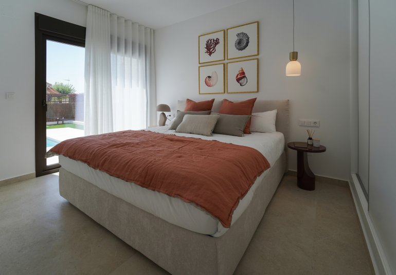 Obra nueva - Adosado -
La Finca Golf