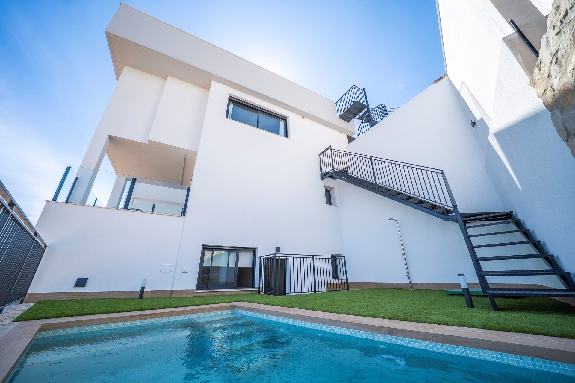 Obra nueva - Adosado -
La Finca Golf