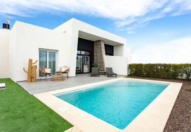 Obra nueva - Adosado -
La Finca Golf