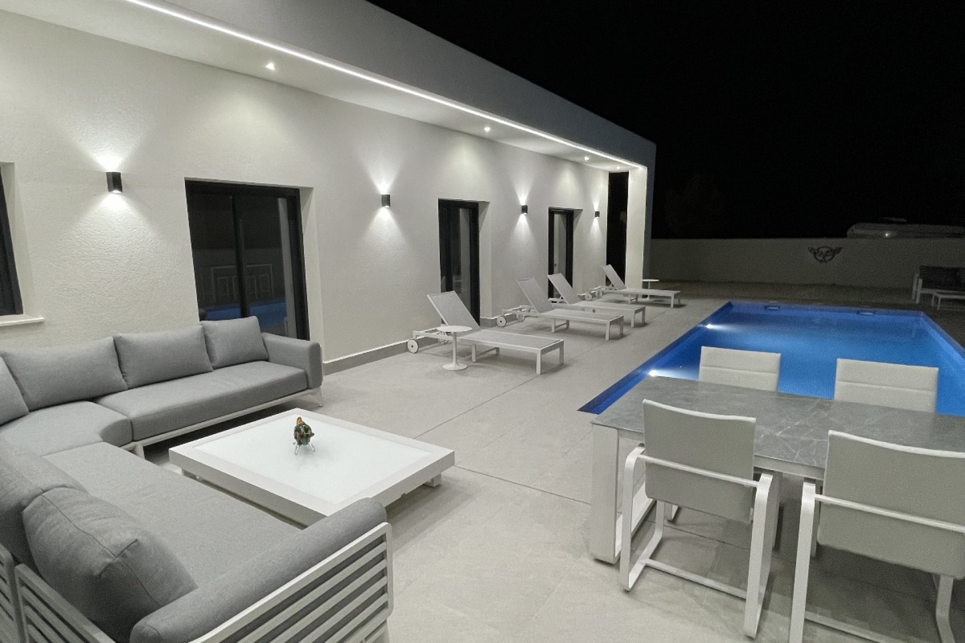 Obra nueva - Adosado -
La Romana