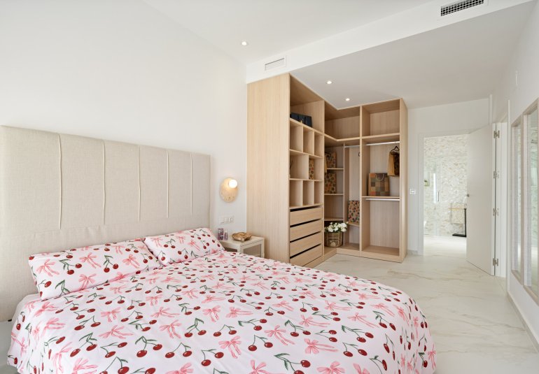 Obra nueva - Adosado -
Polop