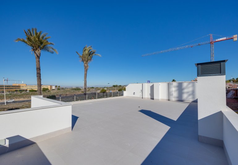 Obra nueva - Adosado -
Torrevieja