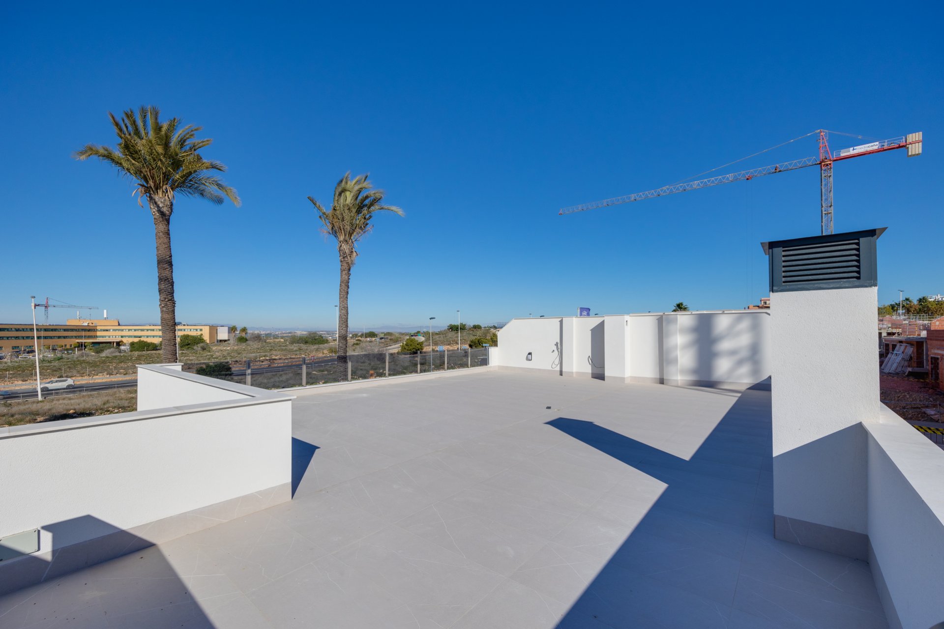 Obra nueva - Adosado -
Torrevieja
