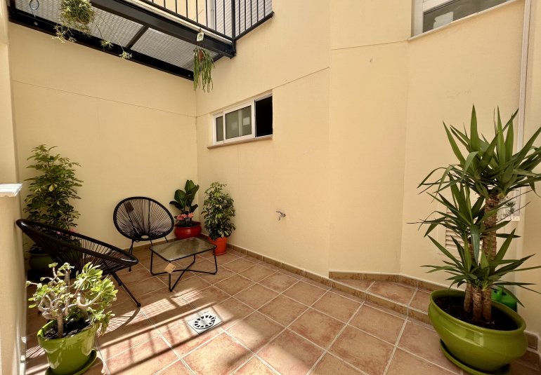 Obra nueva - Apartamento / piso -
Alicante (Alacant)