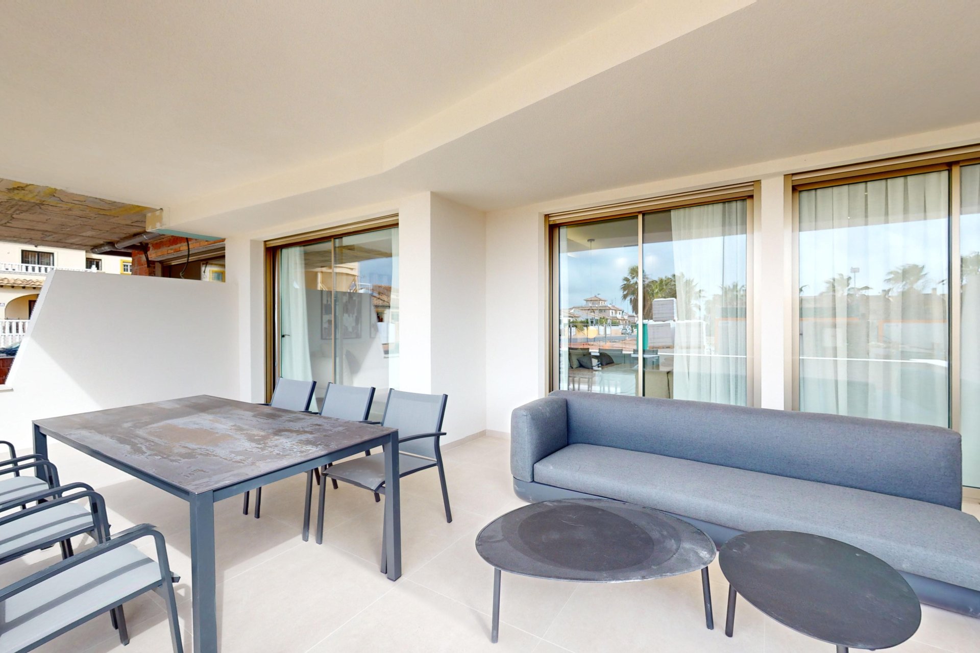 Obra nueva - Apartamento / piso -
Cabo Roig