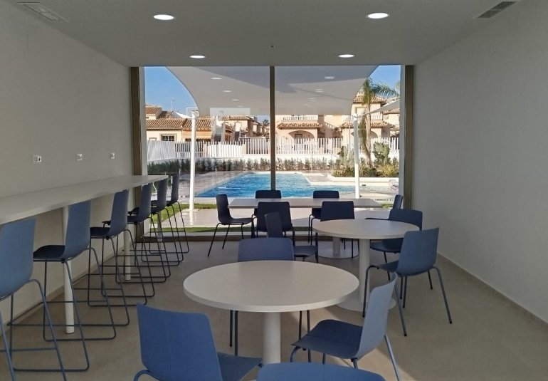 Obra nueva - Apartamento / piso -
Cabo Roig