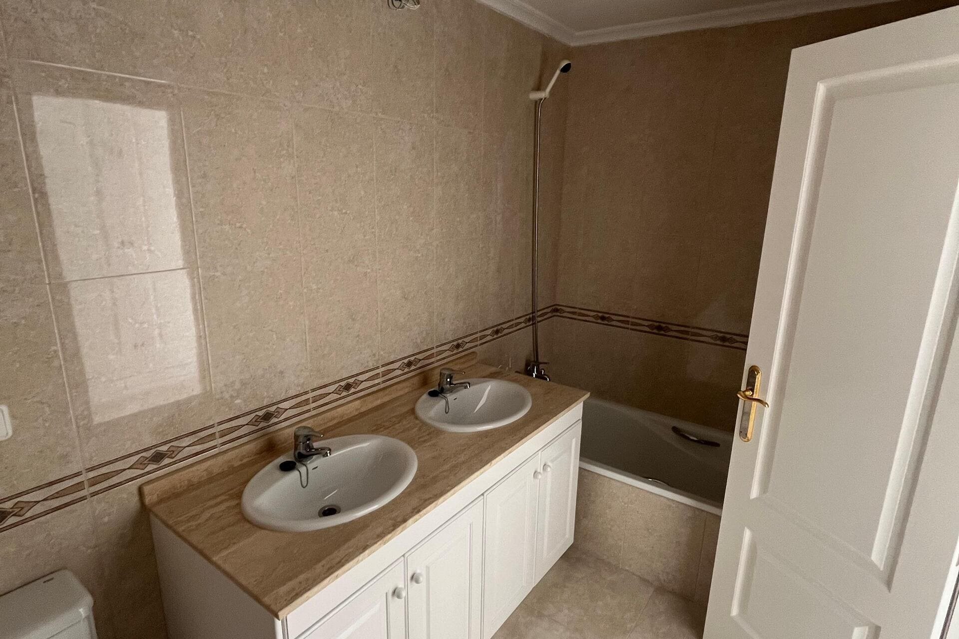 Obra nueva - Apartamento / piso -
Orihuela Costa