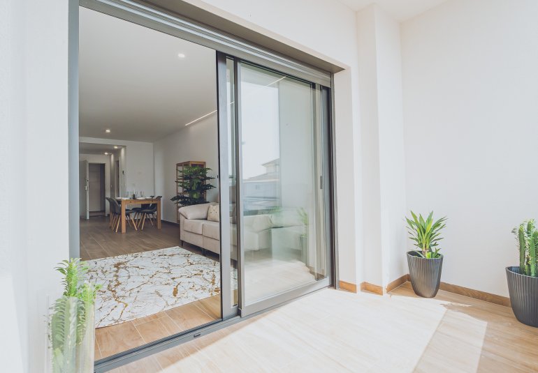 Obra nueva - Apartamento / piso -
Redován