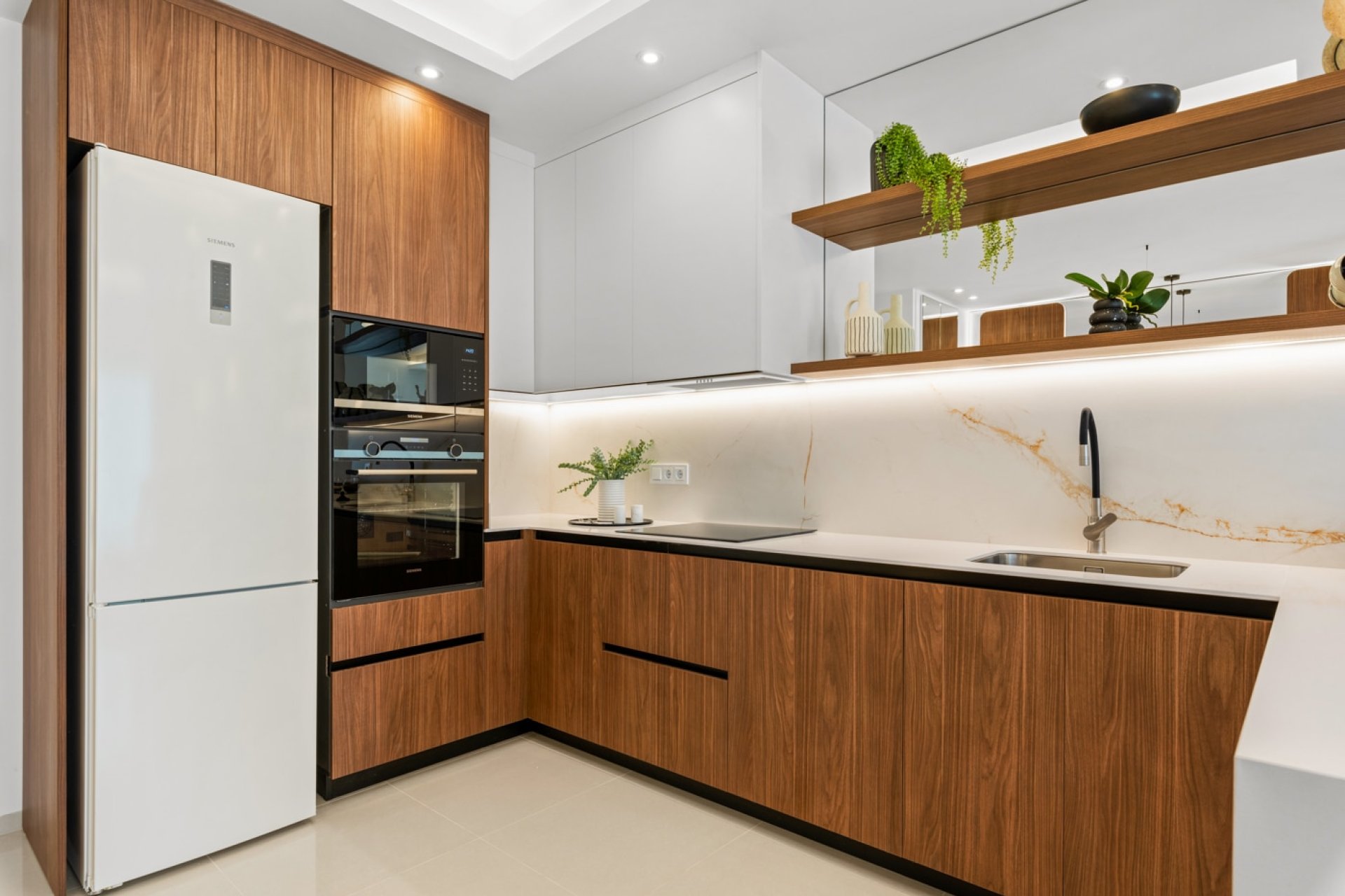Obra nueva - Apartamento / piso -
Rojales