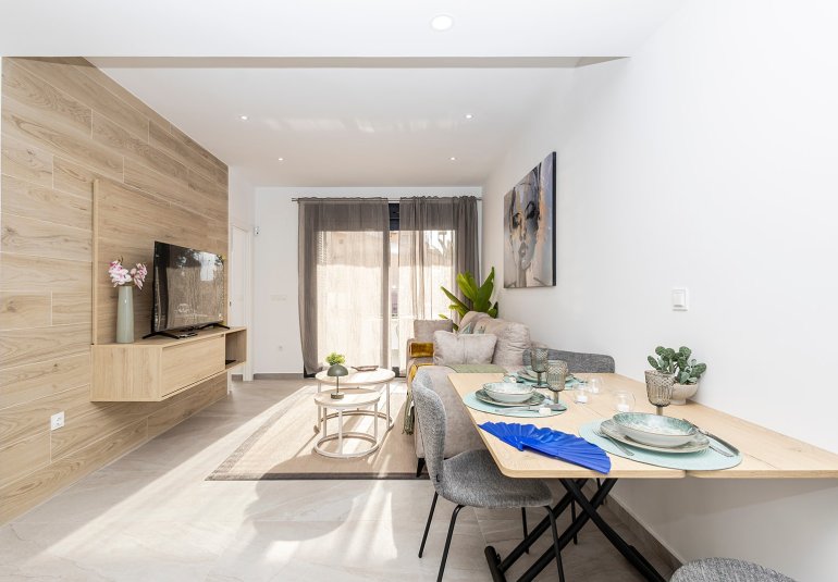 Obra nueva - Apartamento / piso -
Torrevieja