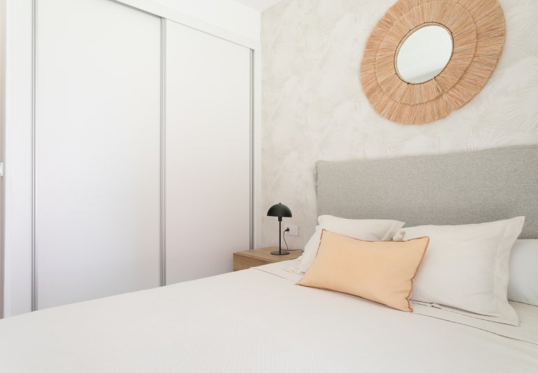 Obra nueva - Apartamento / piso -
Torrevieja