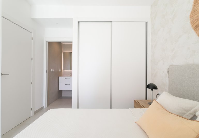 Obra nueva - Ático -
Torrevieja