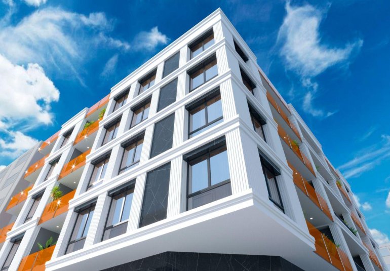 Obra nueva - Ático -
Torrevieja