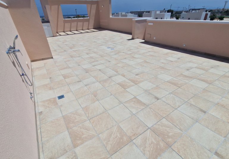 Obra nueva - Bungalow -
Pilar de la Horadada